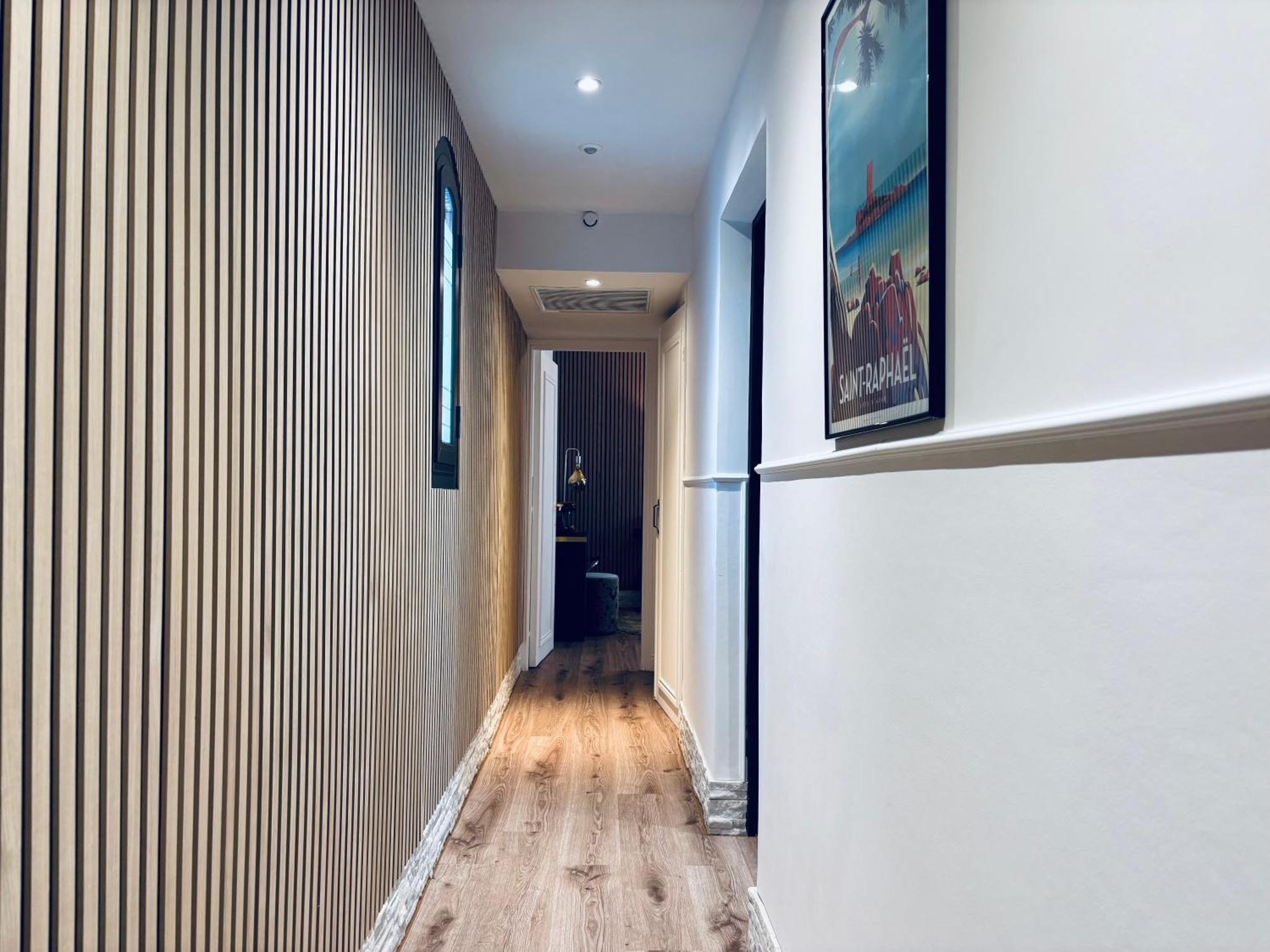 Le Confidentiel Hotel & Spa Saint-Raphaël Rom bilde